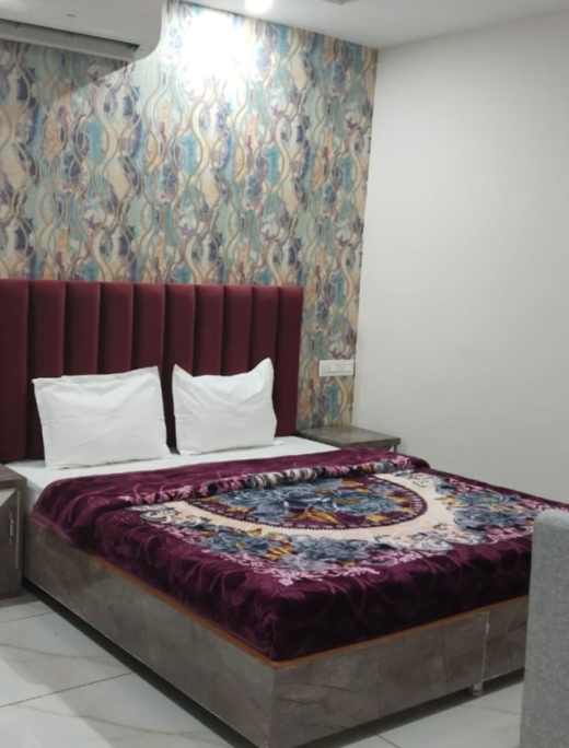 Super Deluxe Room at Hotel Rburj in Derabassi